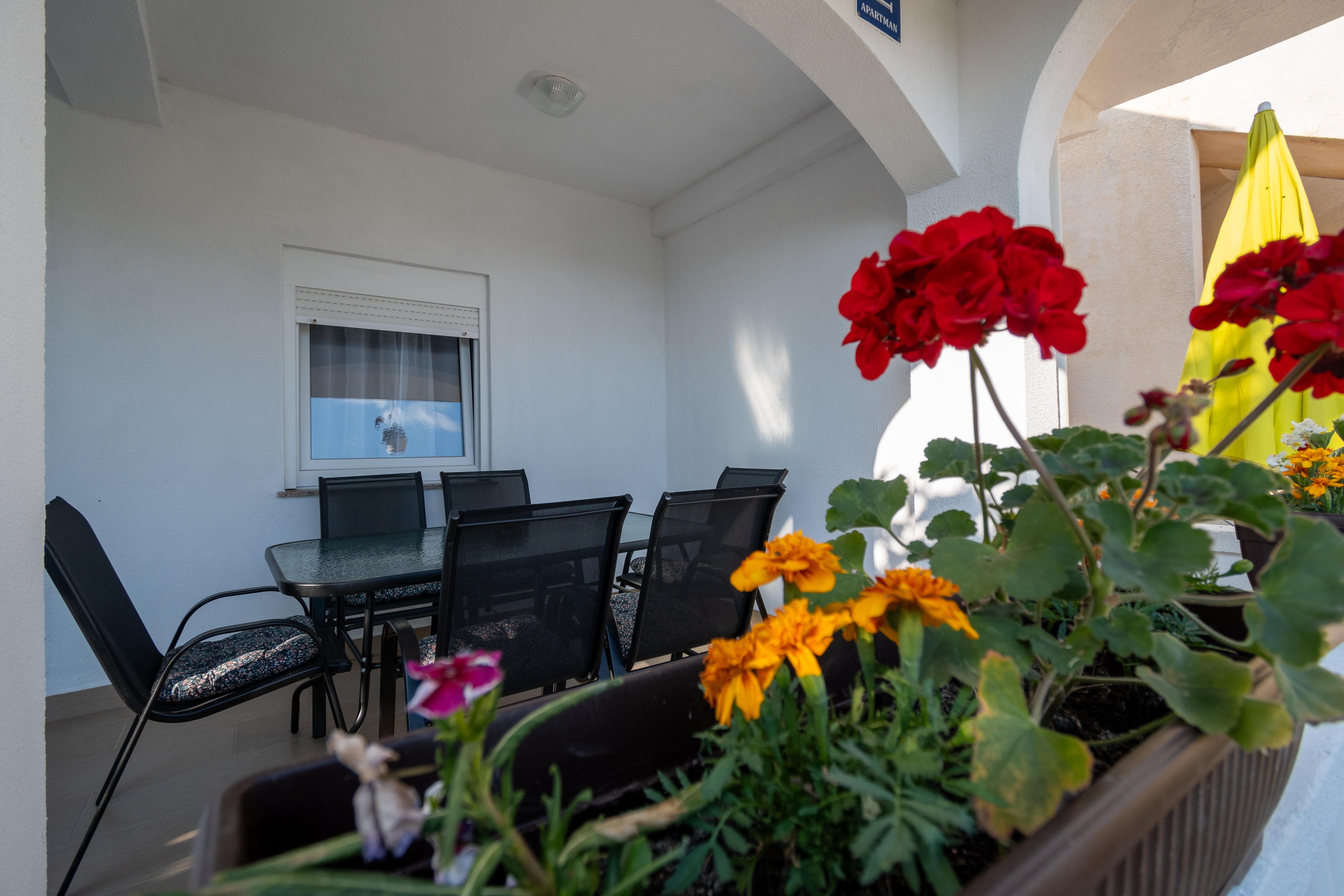 Two bedroom apartment with terrace Povljana, Pag (A-11516-a) Two bedroom apartment with terrace Povljana, Pag (A-11516-a)