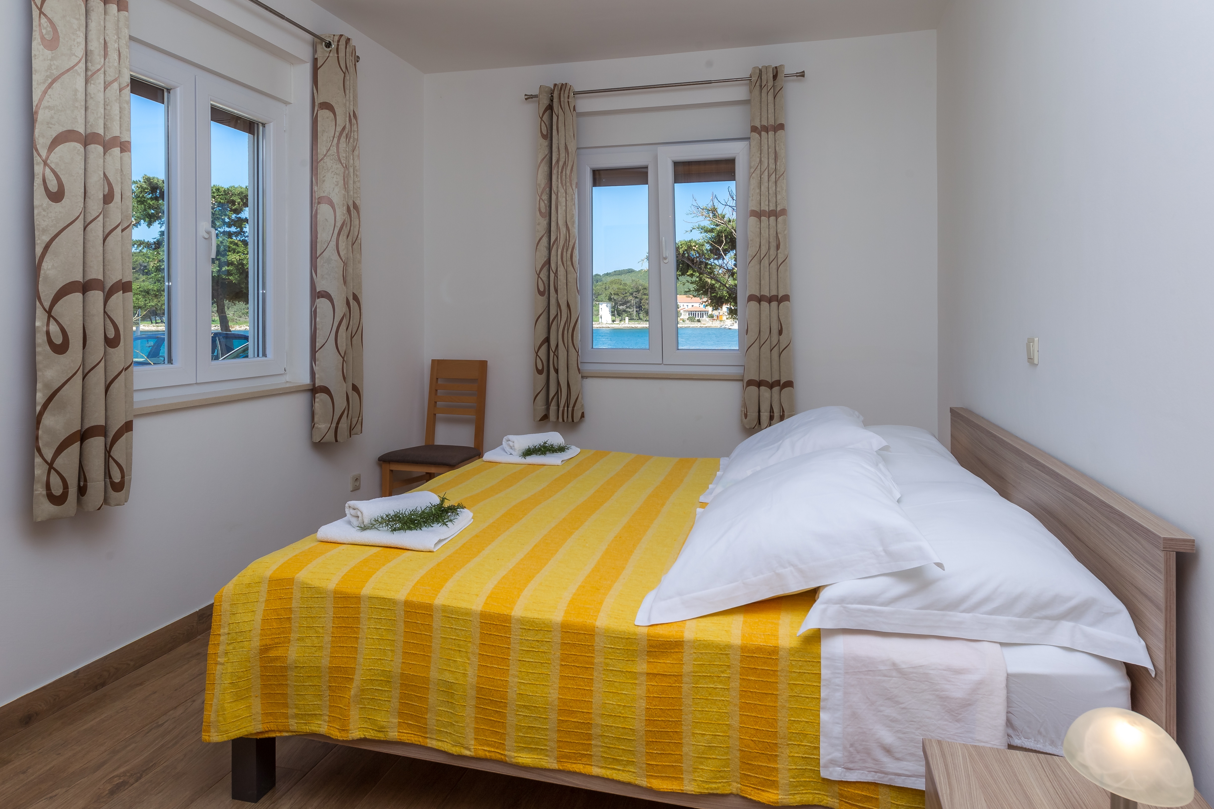 One bedroom apartment near beach Veli Rat, Dugi otok (A-11525-a) One bedroom apartment near beach Veli Rat, Dugi otok (A-11525-a)
