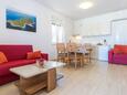 Veli Rat, Sala da pranzo nell'alloggi del tipo apartment, condizionatore disponibile e WiFi.