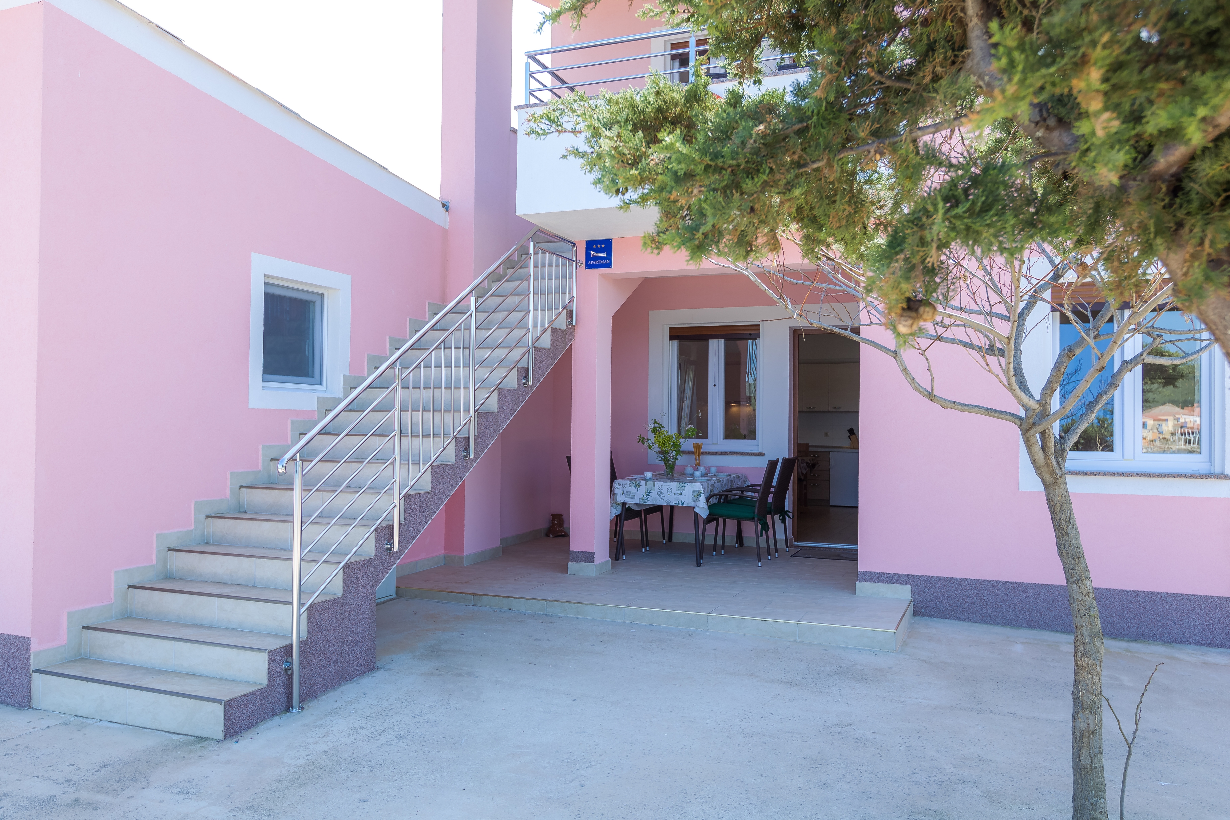 One bedroom apartment near beach Veli Rat, Dugi otok  A-a