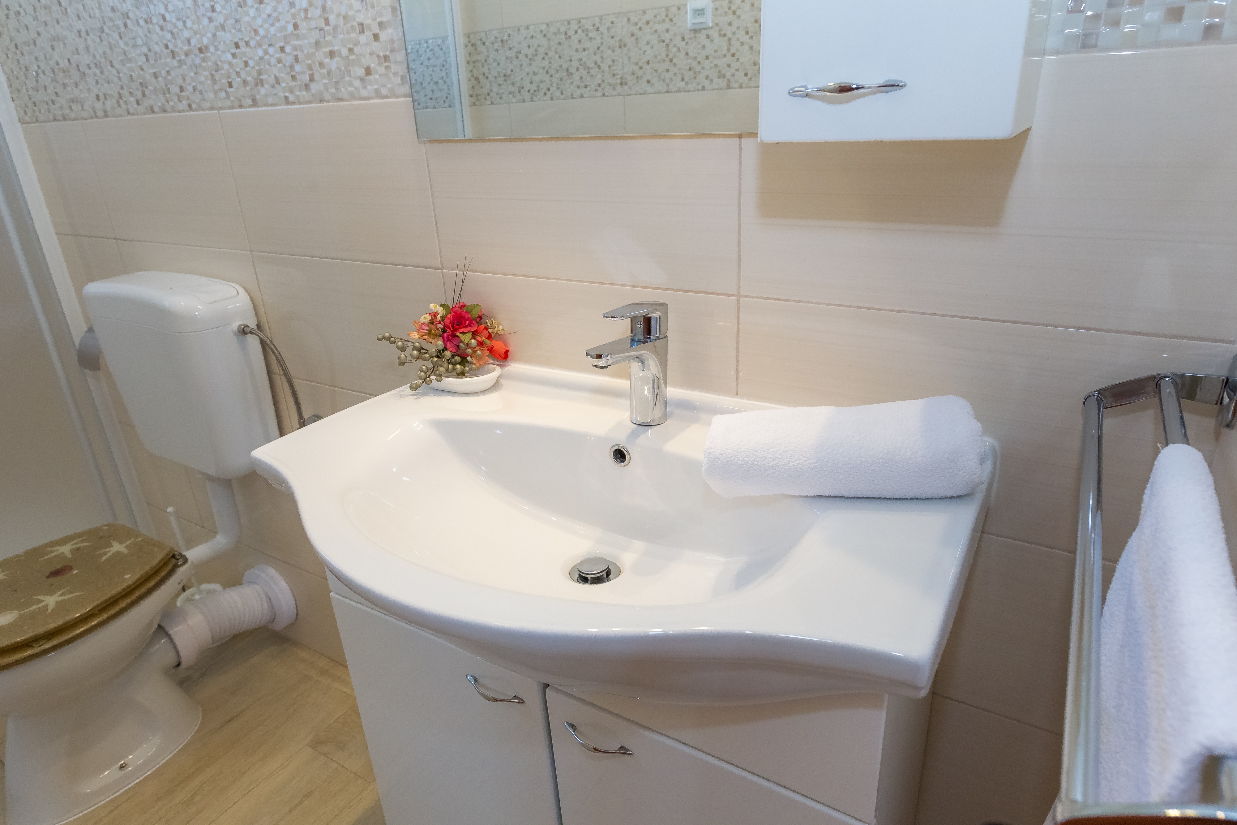 One bedroom apartment near beach Veli Rat, Dugi otok  A-c