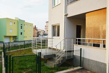 Property Podstrana, Split, Property 11526 - Apartments with pebble beach.