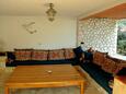 Living room Sevid, Living room in the apartment, dopusteni kucni ljubimci.