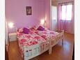 Bedroom Rukavac, Bedroom in the apartment, (pet friendly) and WiFi.