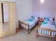 Bedroom 2 Rukavac, Bedroom 2 in the apartment, (pet friendly) and WiFi.