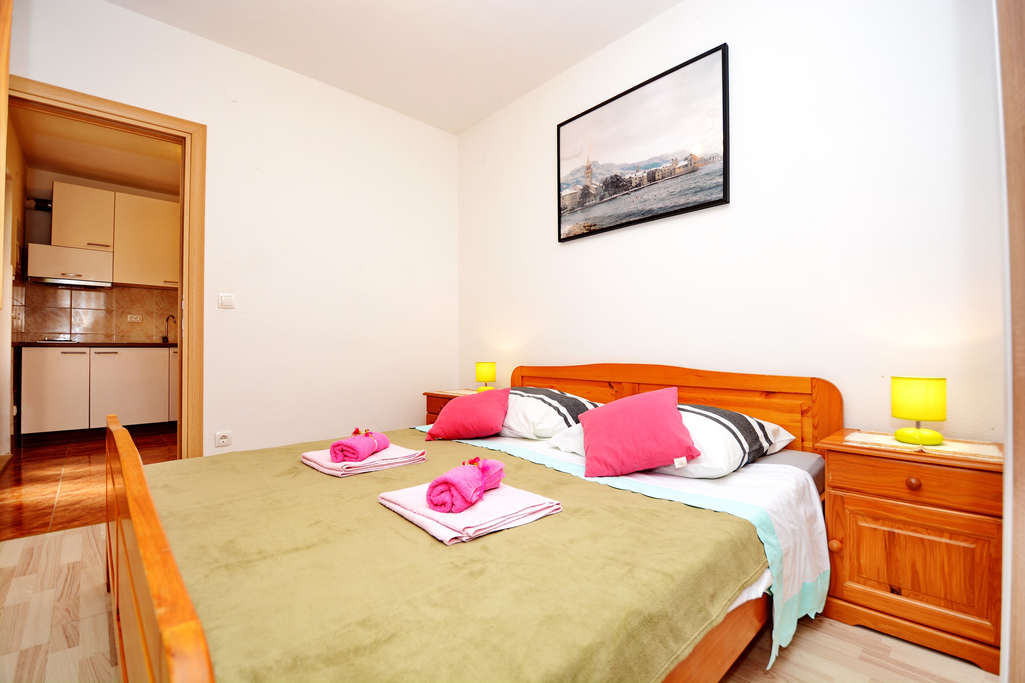 Two bedroom apartment near beach Kaštel Štafilić, Kaštela  A-a
