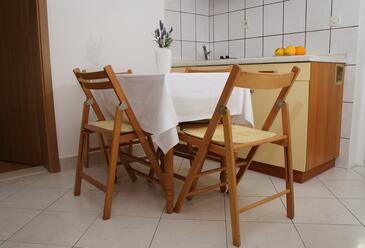 Dining room Seget Vranjica, Dining room in the apartment, WIFI.
