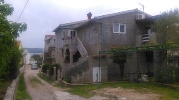 Property Dobropoljana, Pašman, Property 11562 - Apartments near sea with sandy beach.