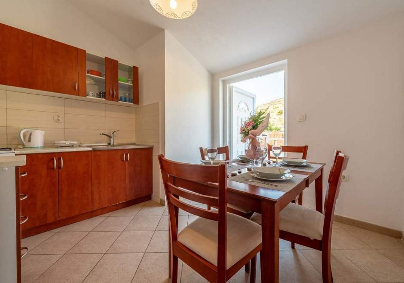 Two bedroom apartment with terrace and sea view Grebaštica, Šibenik (A-11572-b) Two bedroom apartment with terrace and sea view Grebaštica, Šibenik (A-11572-b)