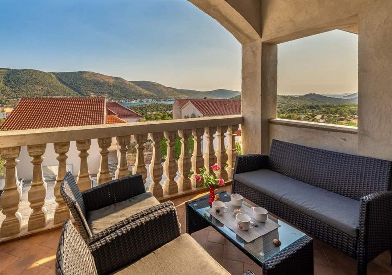 One bedroom apartment with terrace and sea view Grebaštica, Šibenik (A-11572-c) One bedroom apartment with terrace and sea view Grebaštica, Šibenik (A-11572-c)