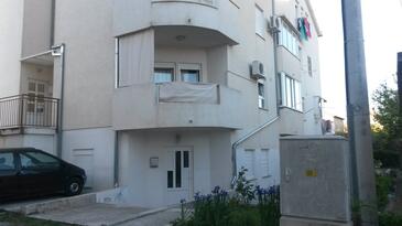 Property Kaštel Lukšić, Kaštela, Property 11573 - Apartments with pebble beach.