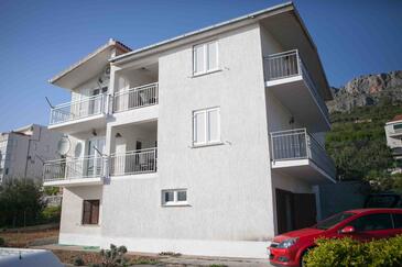 Property Suhi Potok, Omiš, Property 11574 - Apartments near sea with pebble beach.