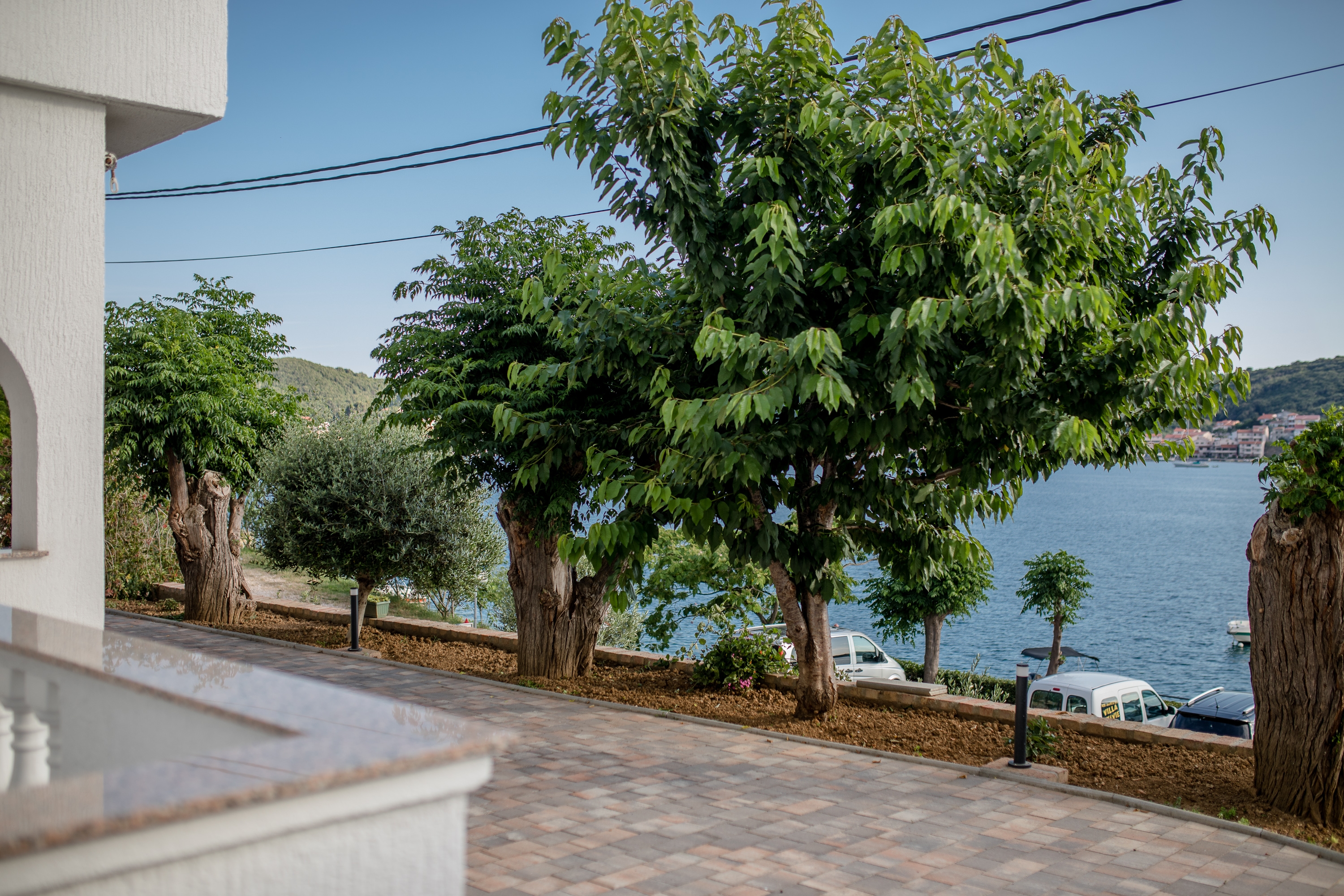 Two bedroom apartment near beach Supetarska Draga - Gornja, Rab  A-a