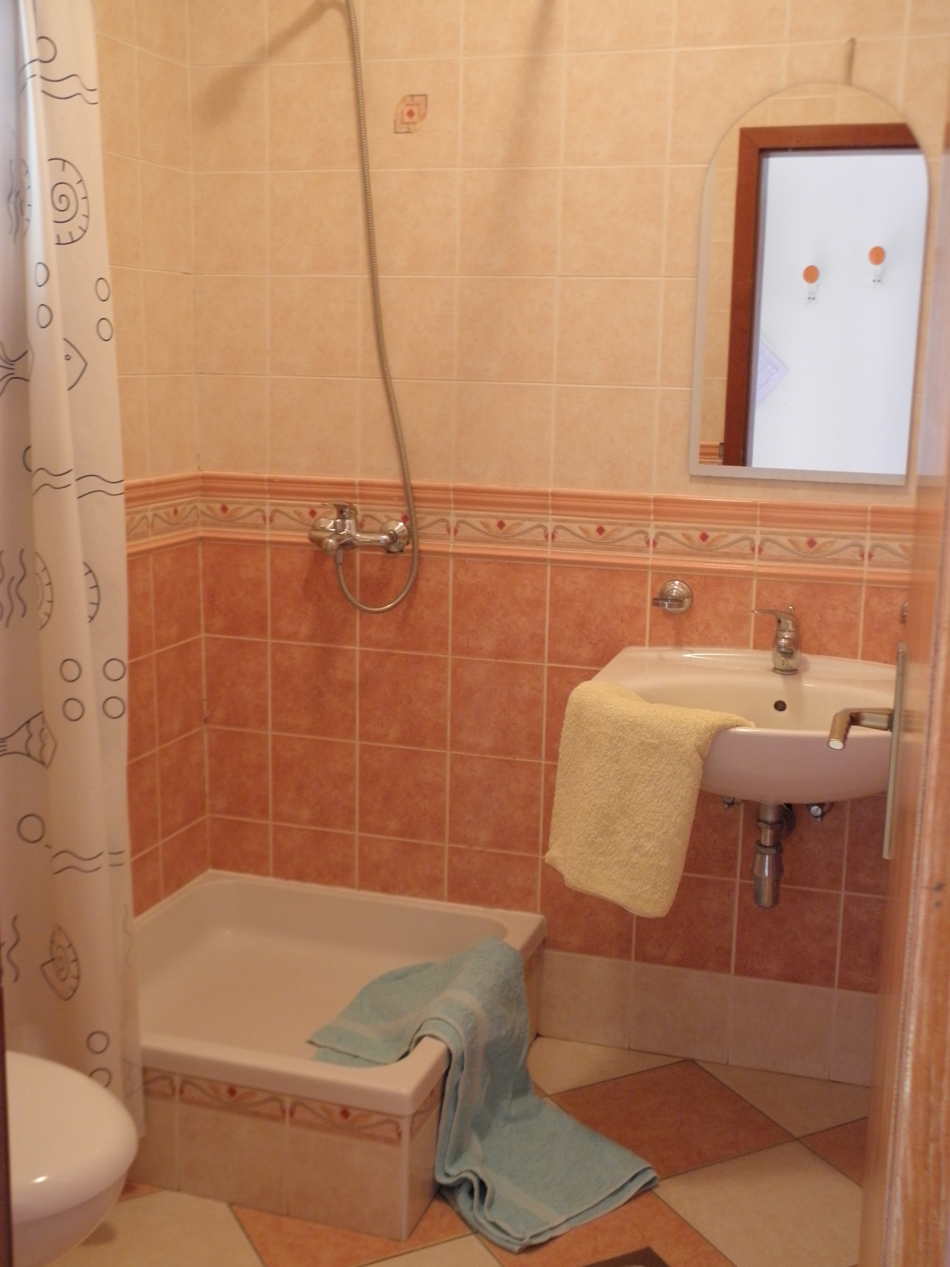 Two bedroom apartment near beach Supetarska Draga - Gornja, Rab  A-b
