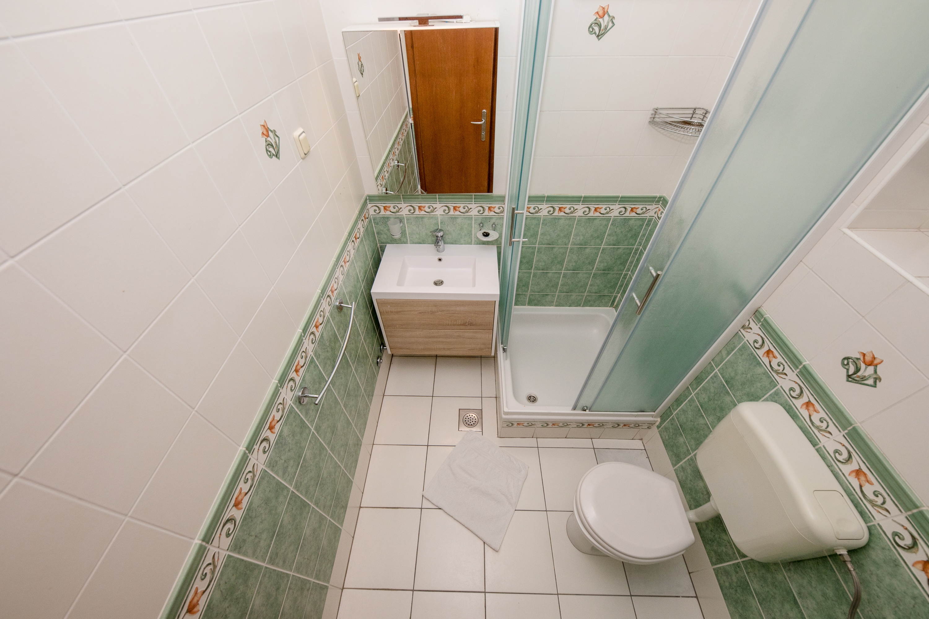Two bedroom apartment near beach Supetarska Draga - Gornja, Rab  A-c