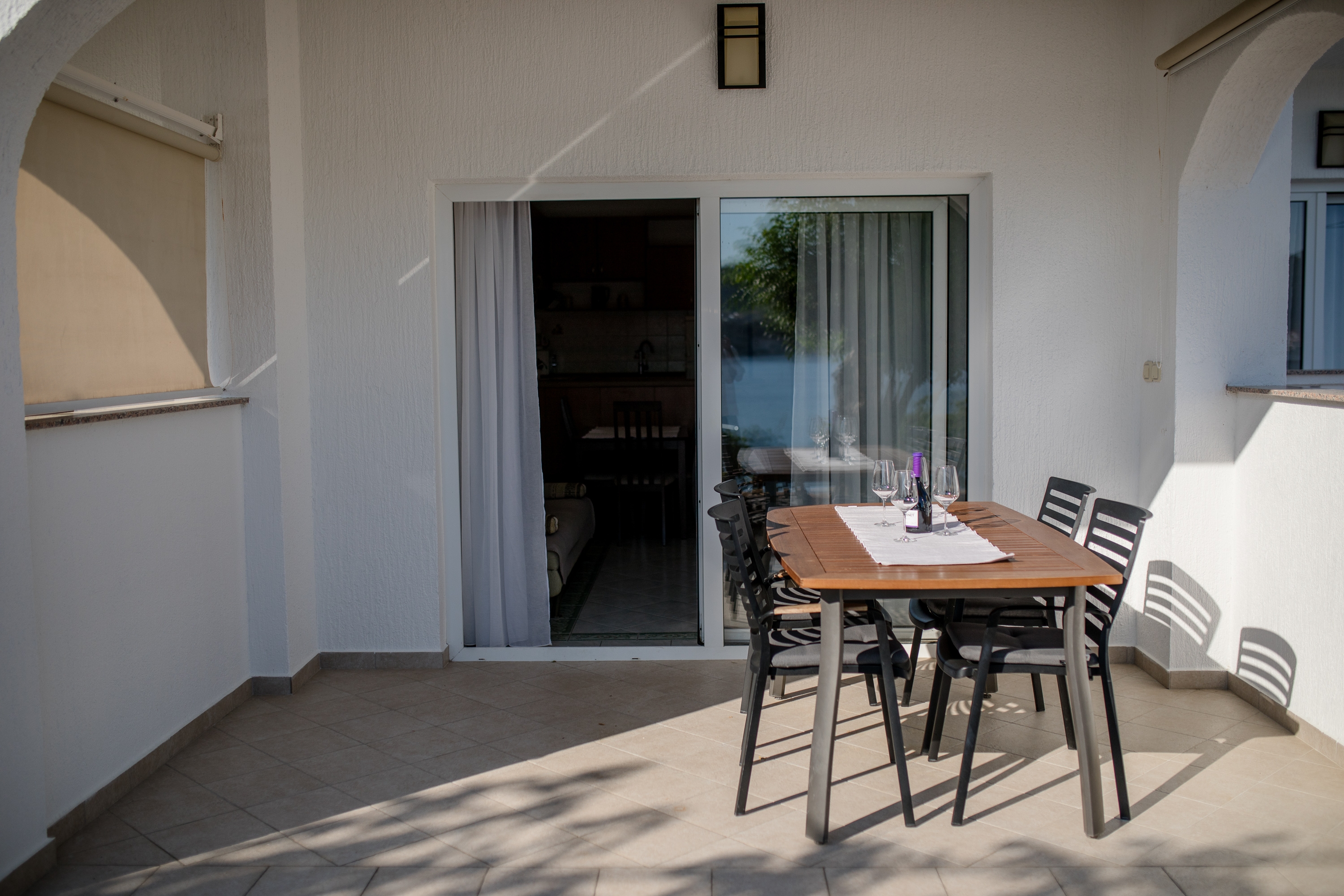 Two bedroom apartment near beach Supetarska Draga - Gornja, Rab  A-c