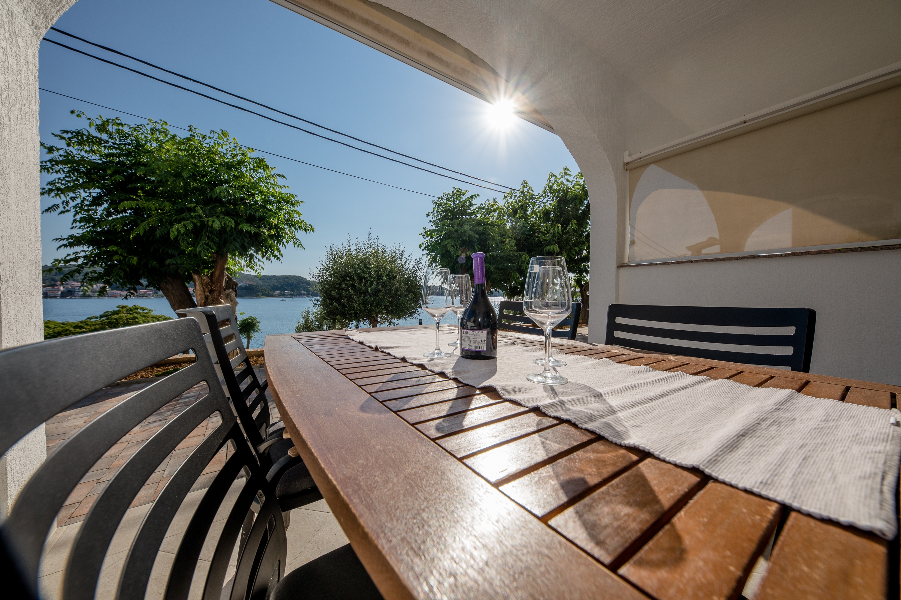 Two bedroom apartment near beach Supetarska Draga - Gornja, Rab (A-11579-c)