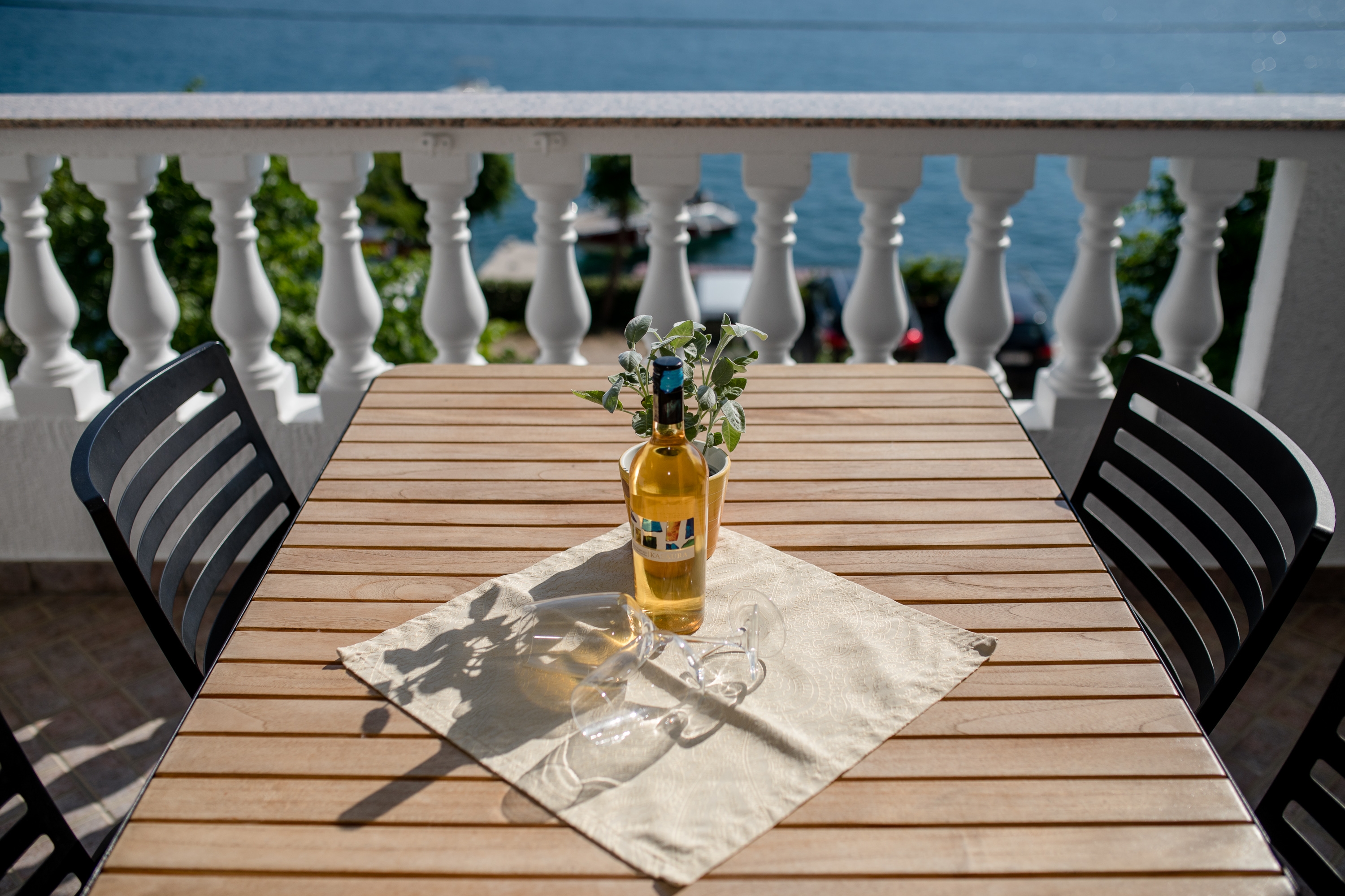 Two bedroom apartment near beach Supetarska Draga - Gornja, Rab  A-d