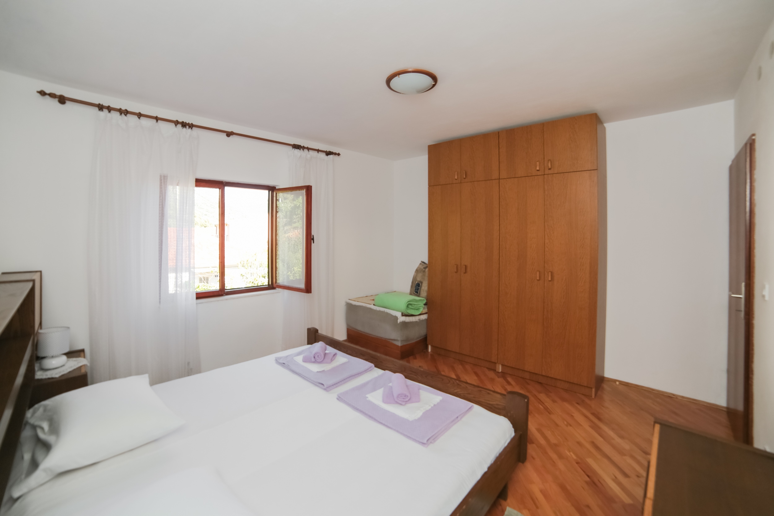 Two bedroom apartment with balcony and sea view Podaca, Makarska  A-d