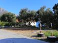 Podaca, Makarska, Parking lot 11588 - Apartments near sea with pebble beach.