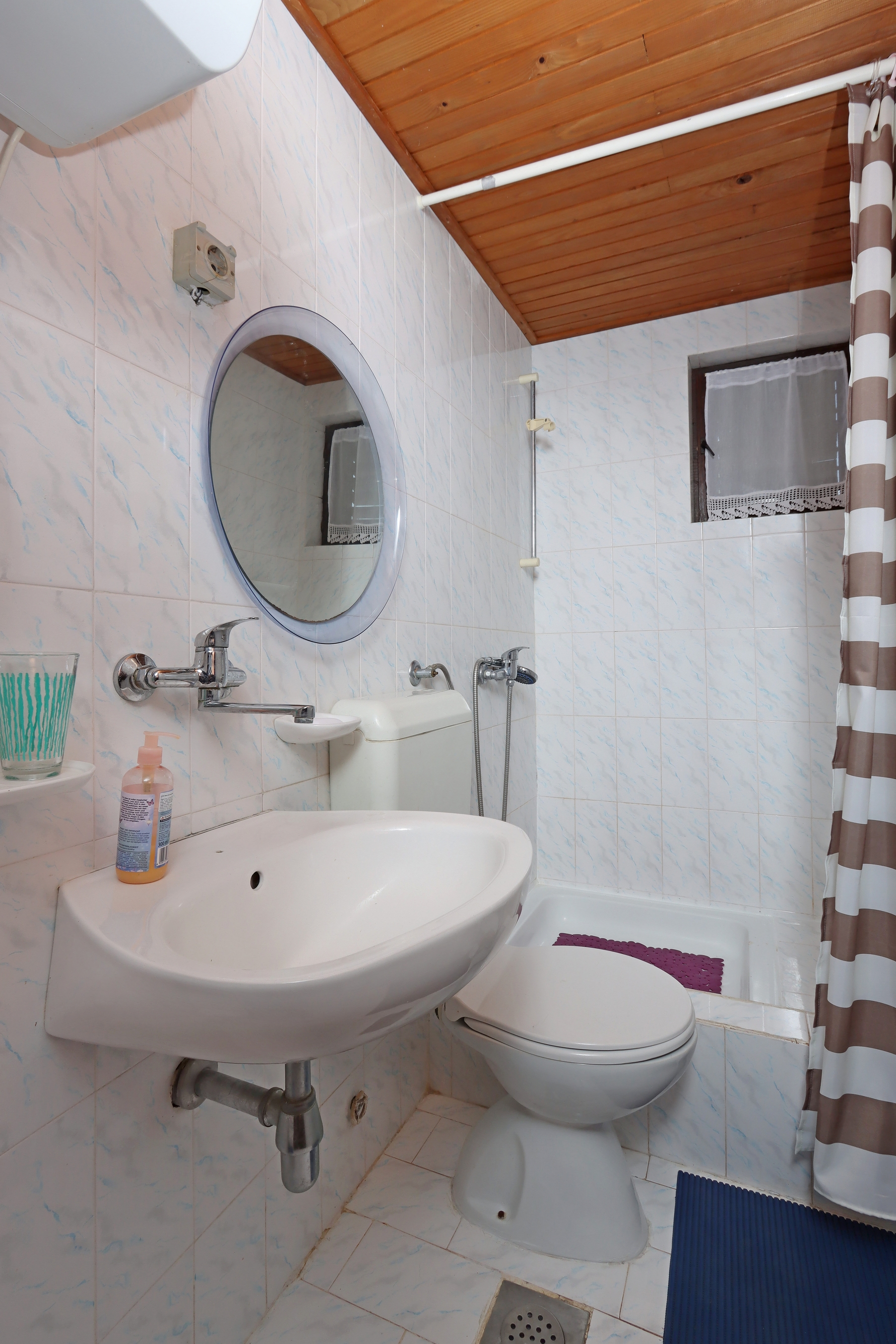 Two bedroom apartment with terrace Mandre, Pag  A-a