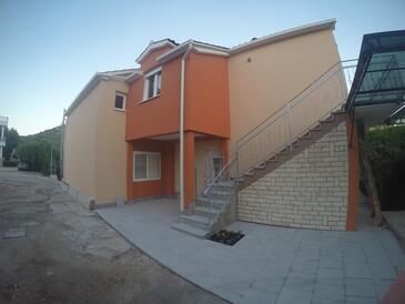 Property Marina, Trogir, Property 11607 - Apartments with pebble beach.