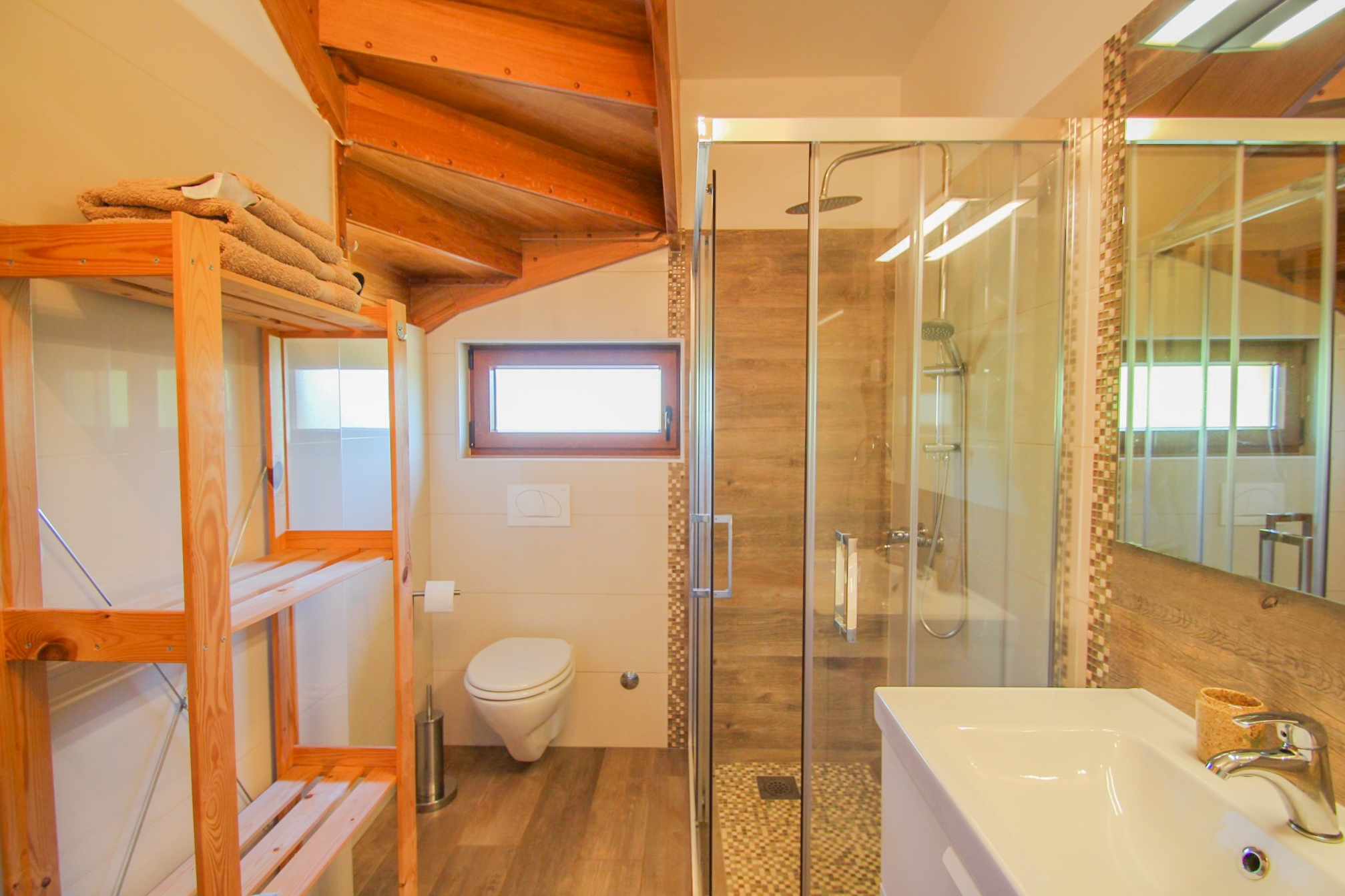Two bedroom house with terrace Dajla, Novigrad  K