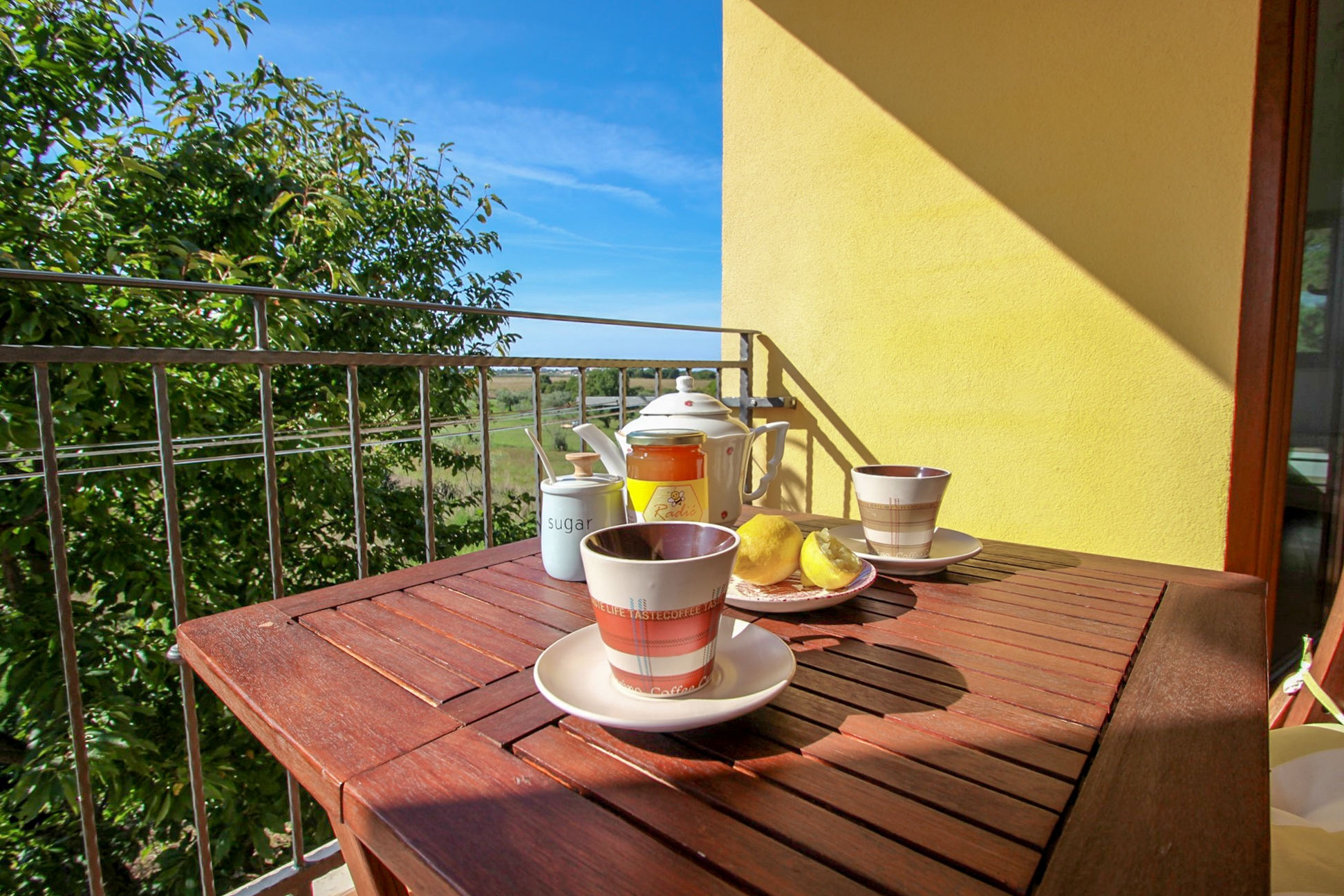 Two bedroom house with terrace Dajla, Novigrad  K