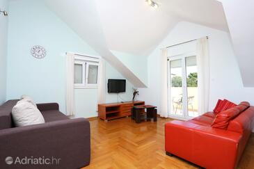 Living room Split, Living room in the apartment, dostupna klima i WIFI.
