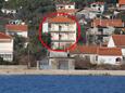 Szálláshely Vinišće, Trogir, Szálláshely 1165 - Apartmanok kavicsos stranddal.