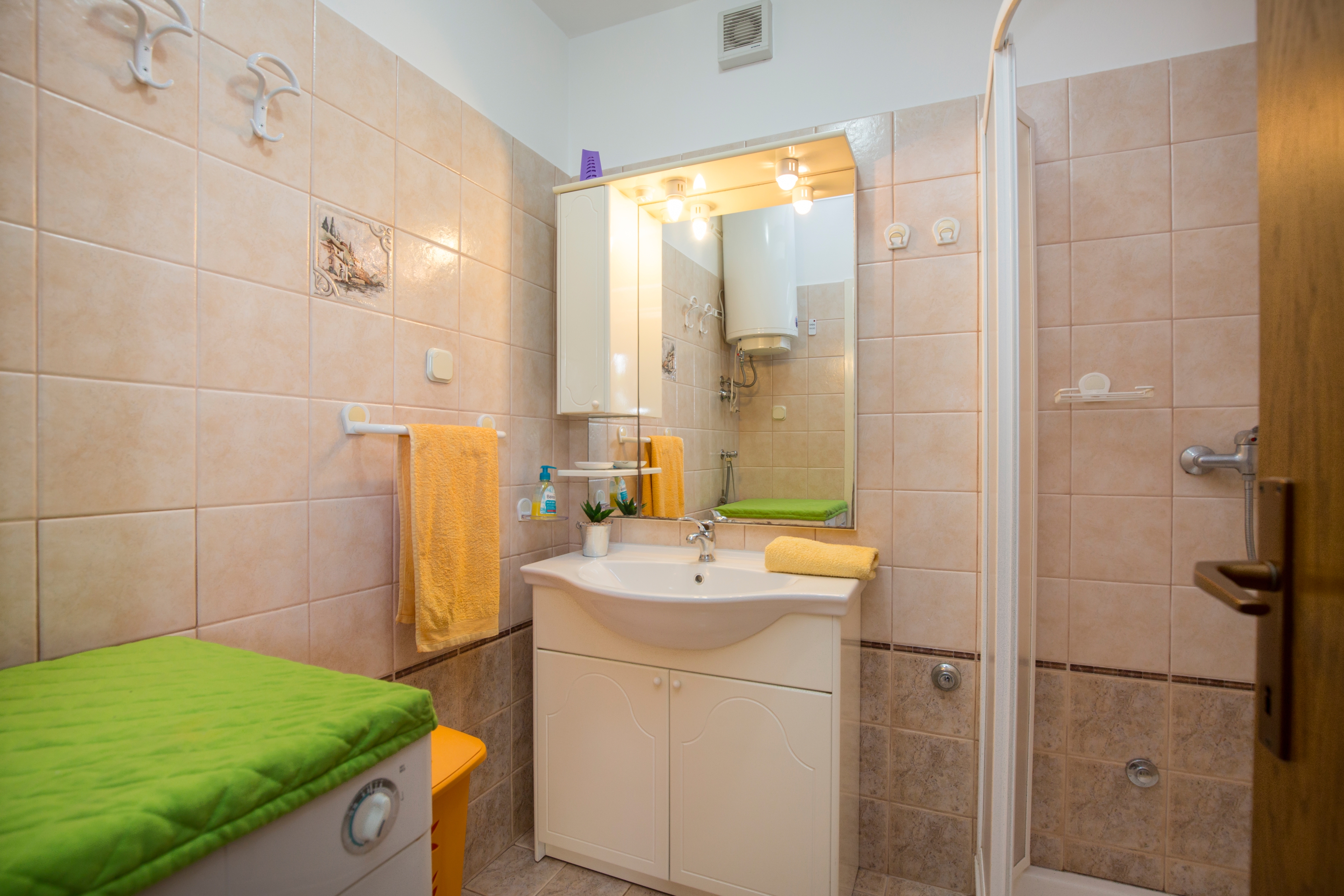 Two bedroom apartment with terrace and sea view Presika, Labin  A-a