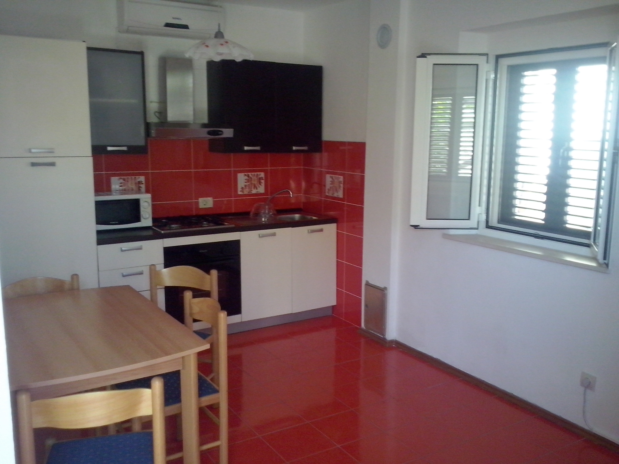 One bedroom apartment with air-conditioning Sumartin, Brač (A-11658-a)