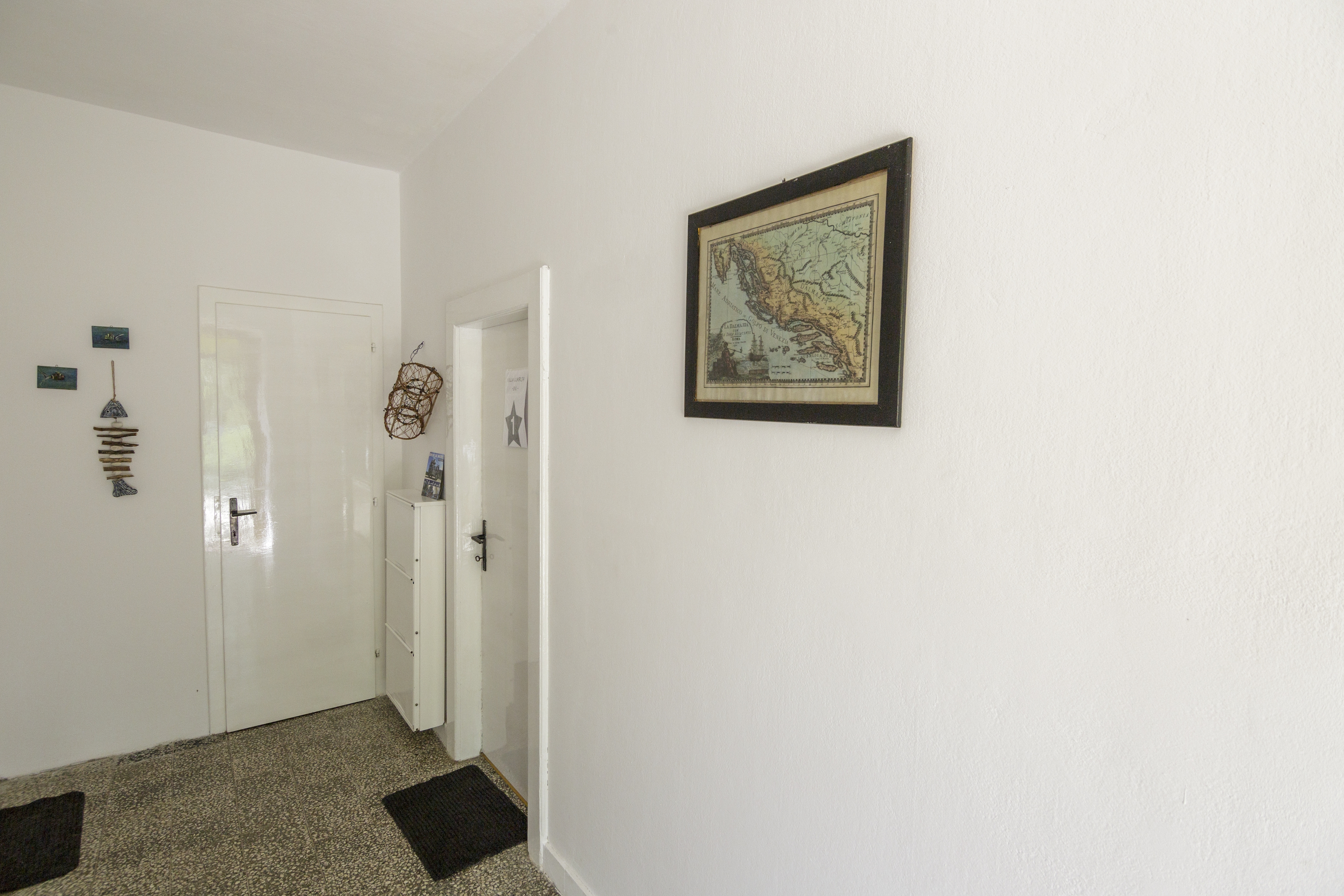 One bedroom apartment with terrace Komiža, Vis  A-a