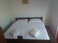 Bedroom Jelsa, Bedroom in the apartment, (pet friendly) and WiFi.