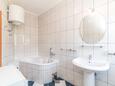 Ванная комната Kaštel Kambelovac, Ванная комната в размещении типа apartment, WiFi.