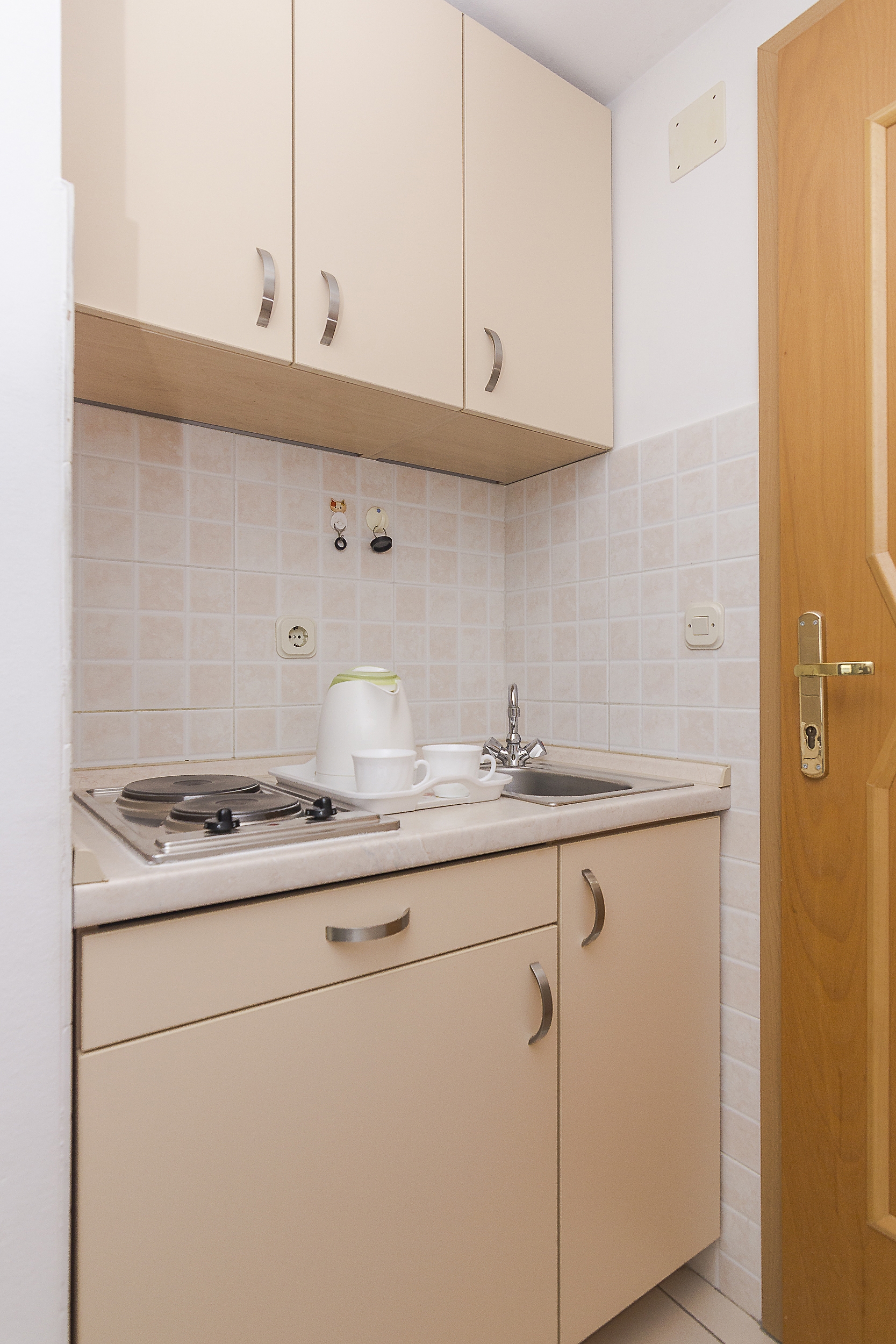 Studio flat with balcony and sea view Brela (Makarska) (AS-11687-c)