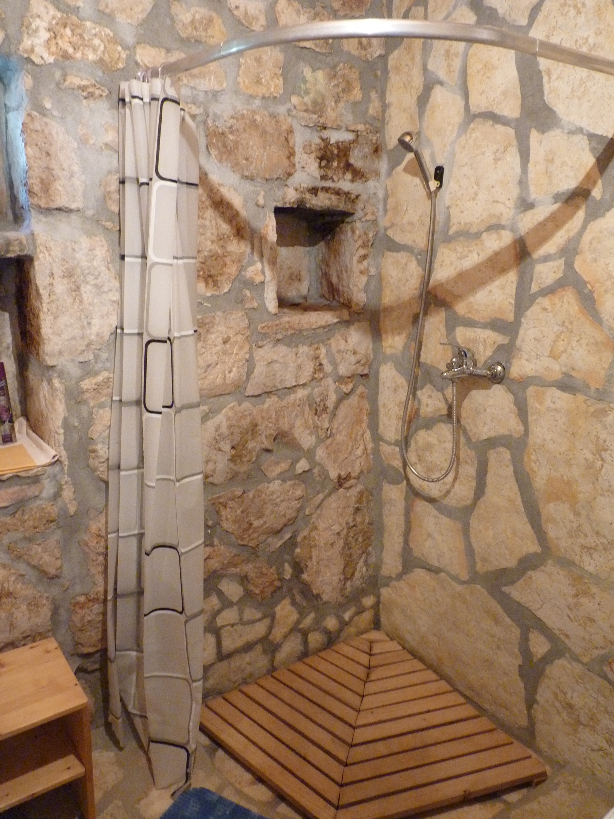 Three bedroom house with air-conditioning Gornje Planjane, Zagora  K
