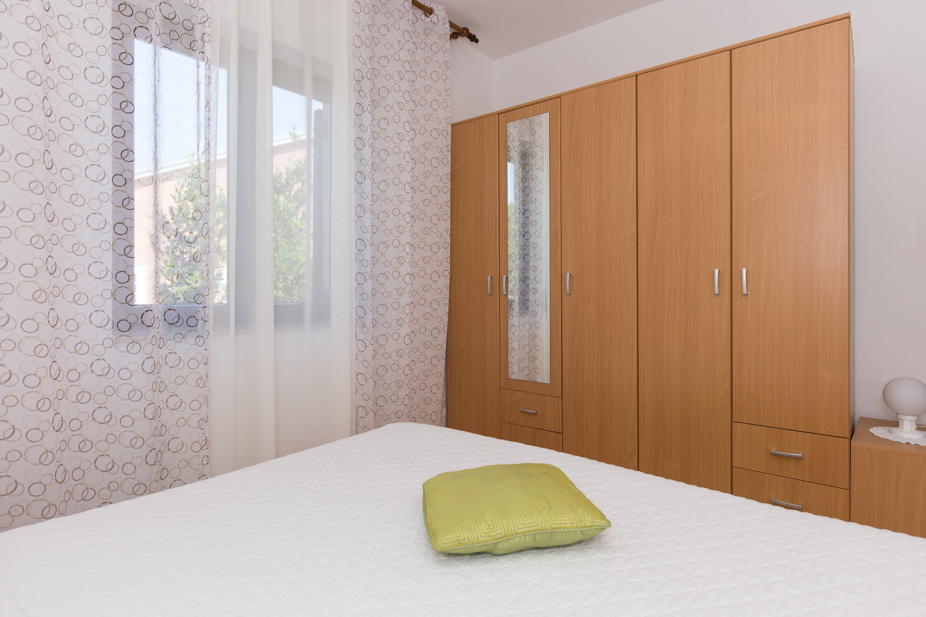 Three bedroom apartment with balcony and sea view Novi Vinodolski  A-a