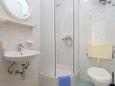 Rastići, Bathroom in the apartment, WiFi.