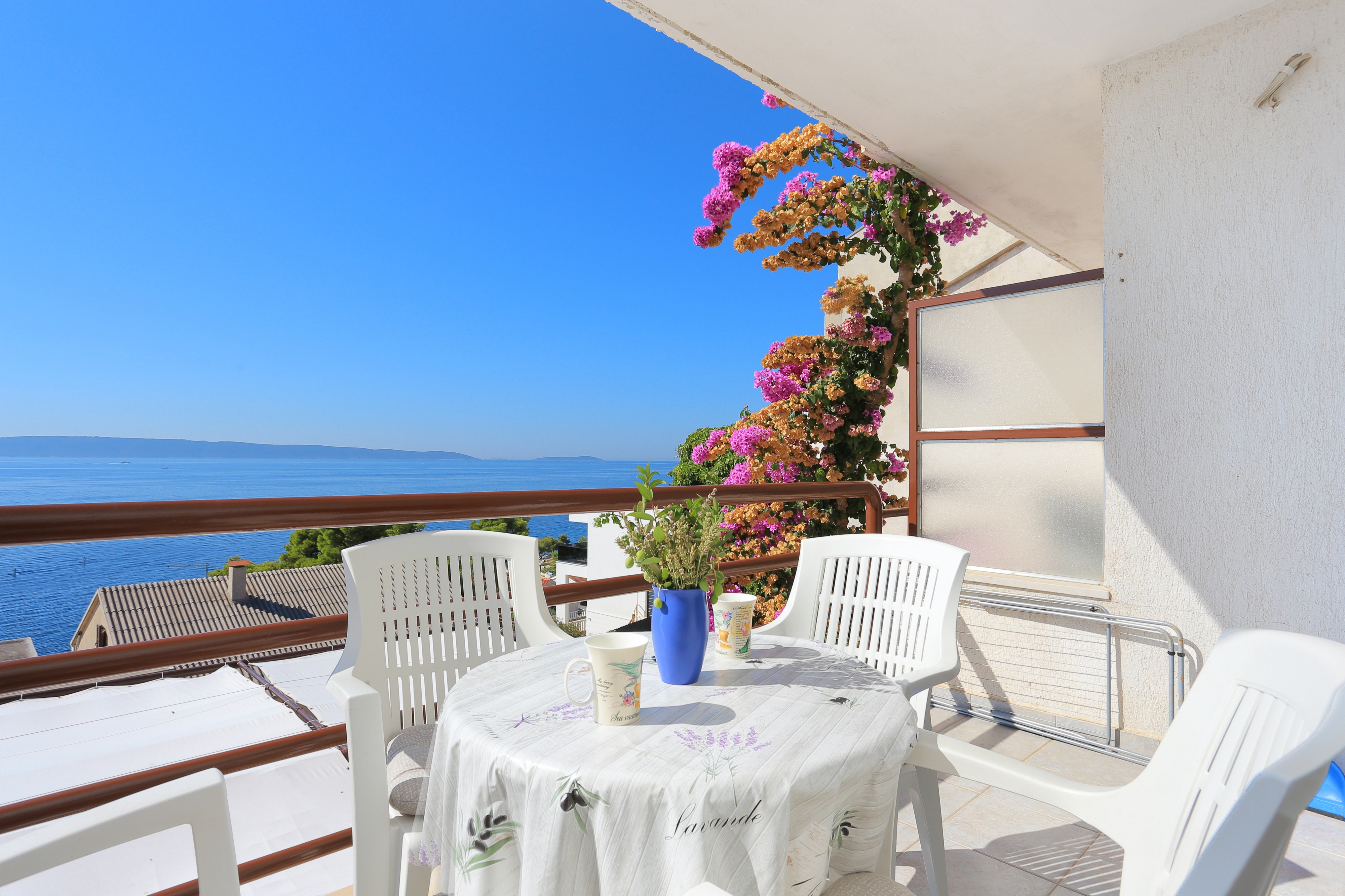 One bedroom apartment with terrace and sea view Rastići, Čiovo (A-11723-a)