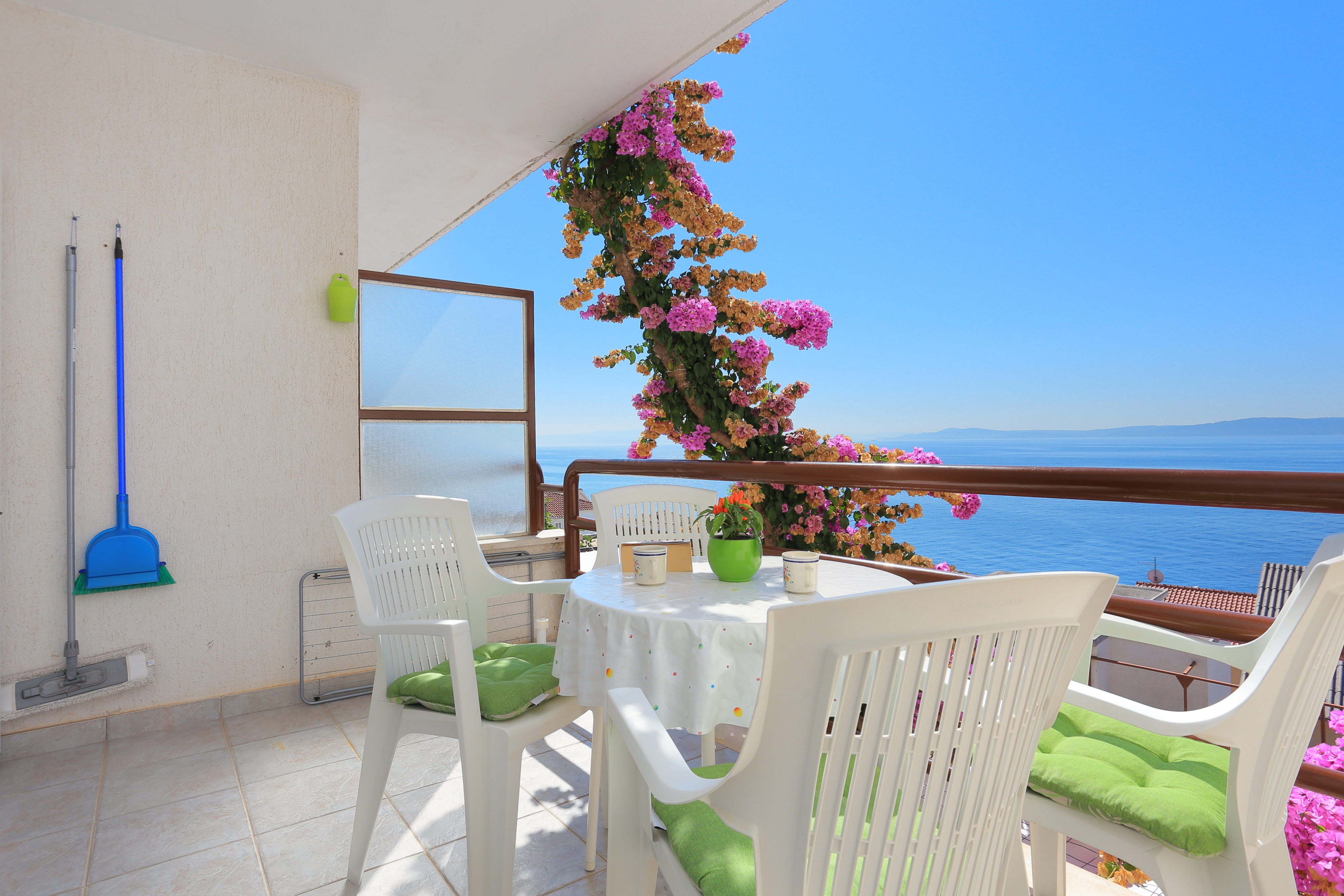 One bedroom apartment with terrace and sea view Rastići, Čiovo  A-b