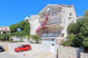 Rastići, Čiovo, Property 11723 - Apartments by the sea.
