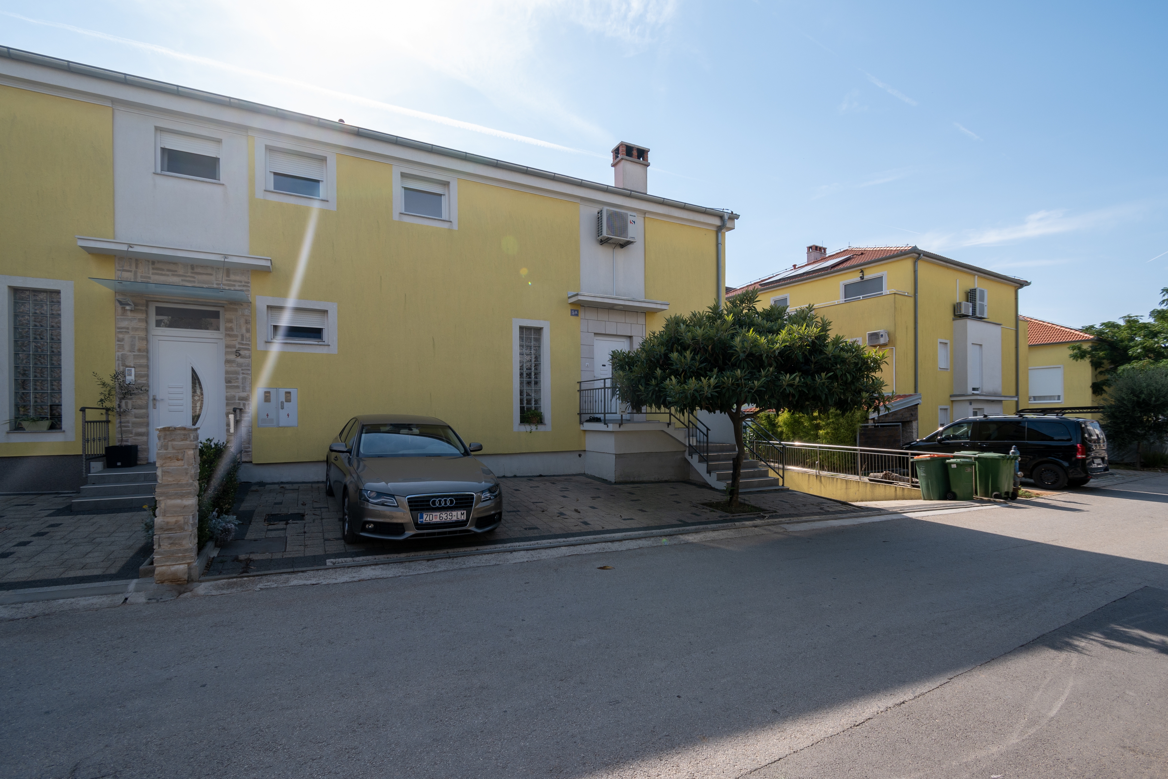 Three bedroom house with terrace and sea view Zadar  K