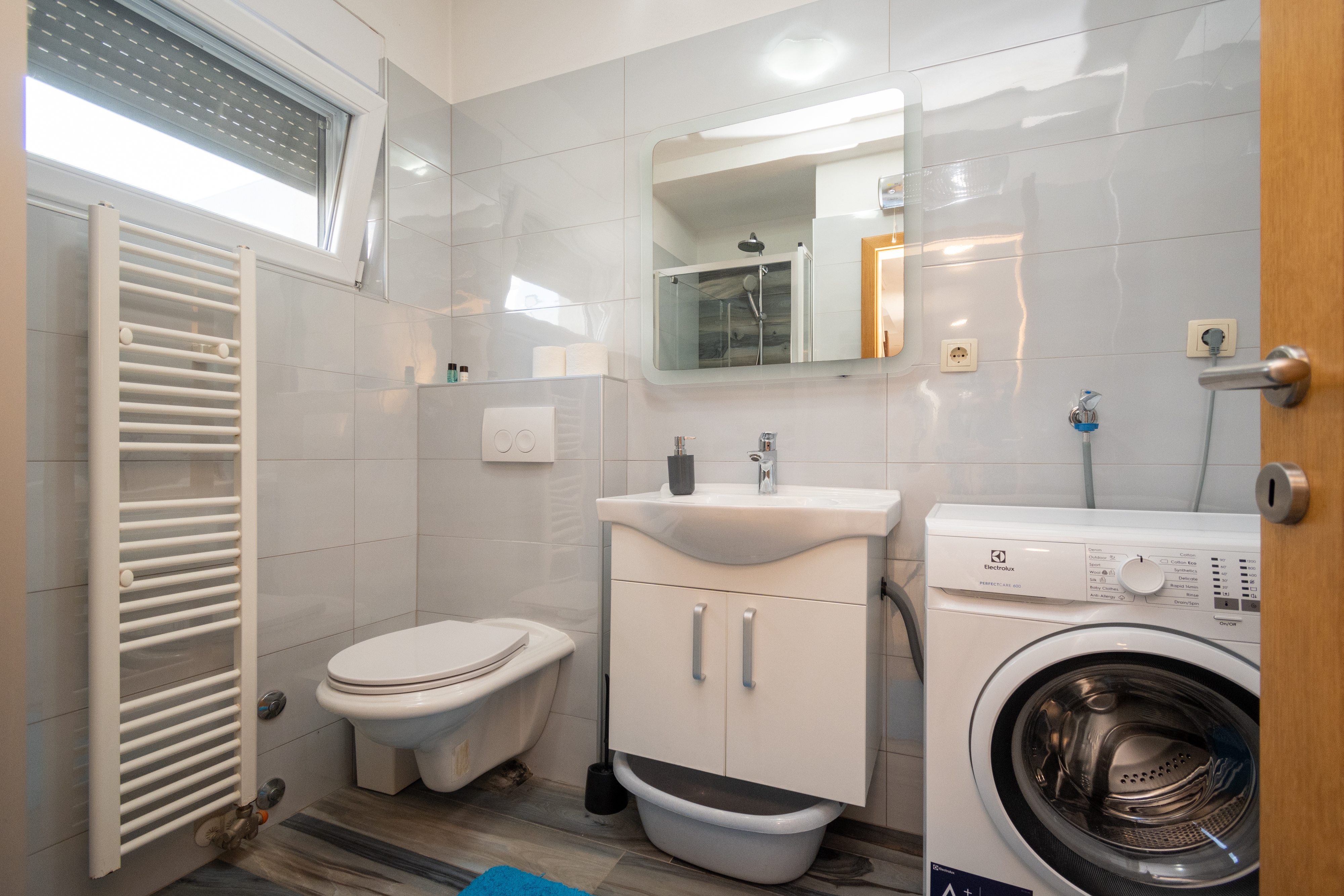 Three bedroom house with terrace and sea view Zadar  K