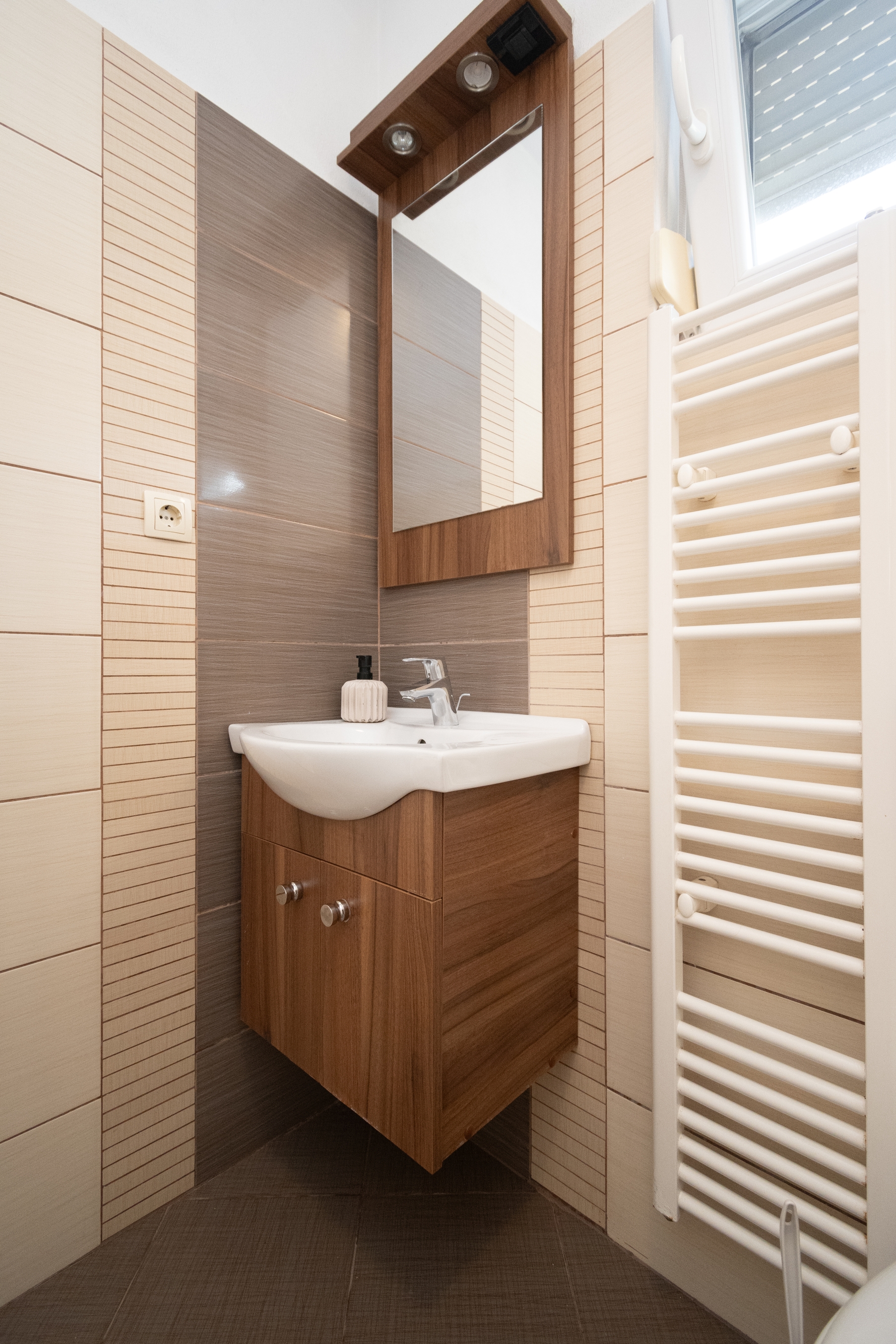 Three bedroom house with terrace and sea view Zadar  K