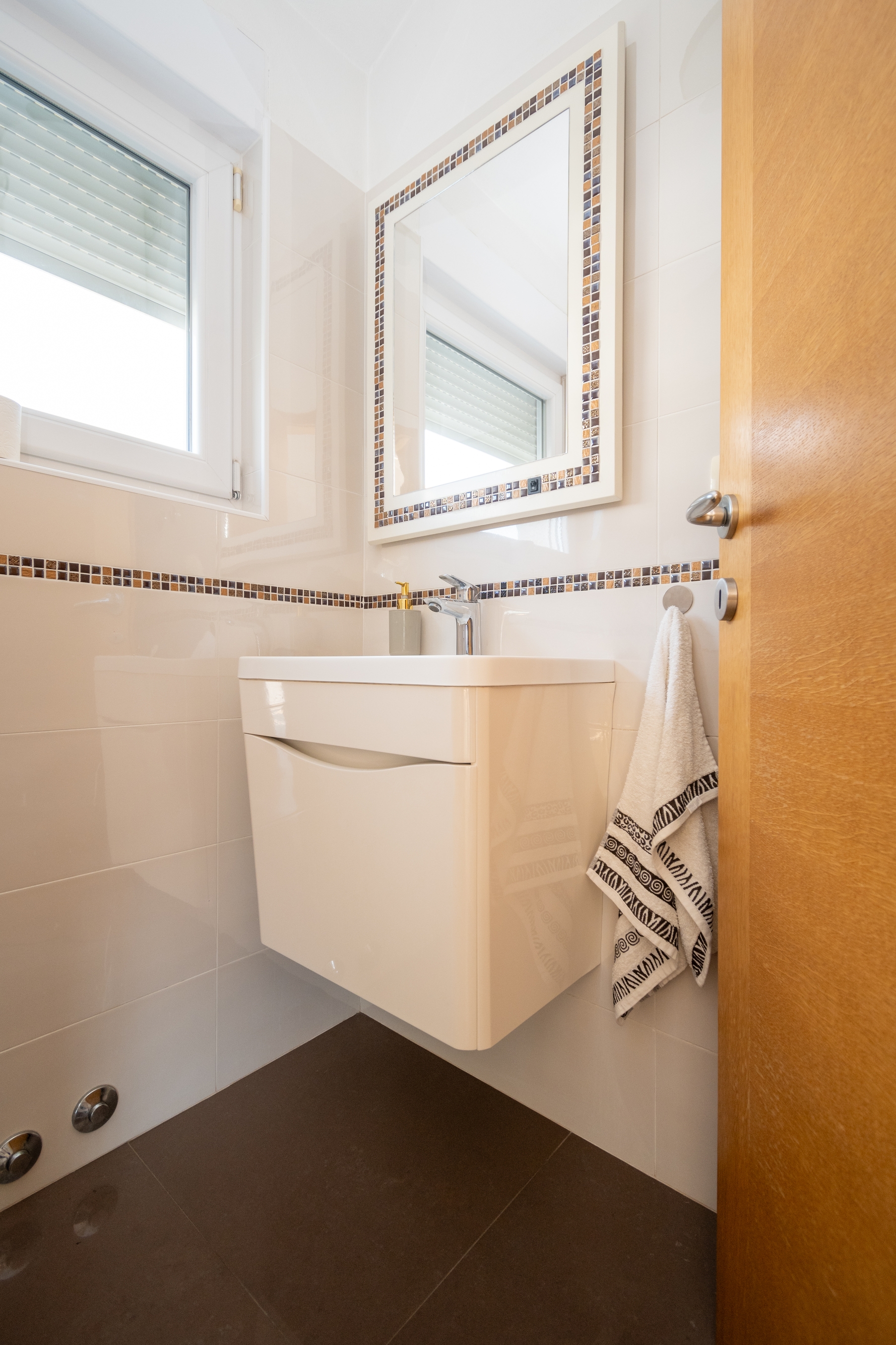 Three bedroom house with terrace and sea view Zadar  K