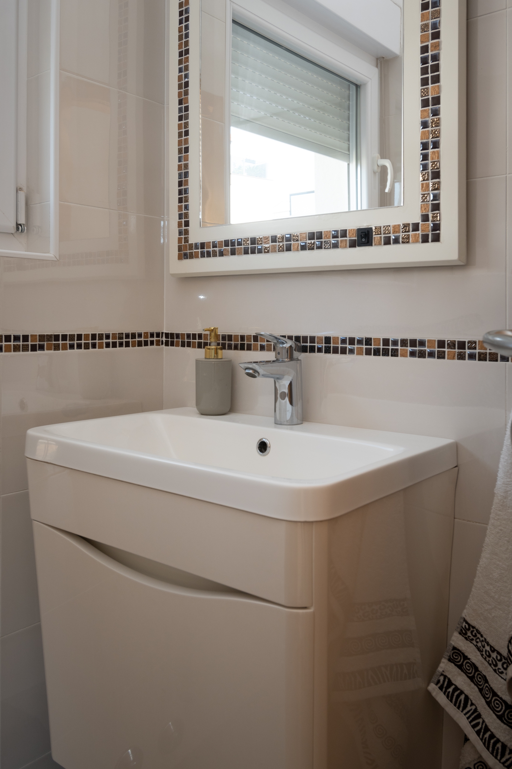 Three bedroom house with terrace and sea view Zadar  K