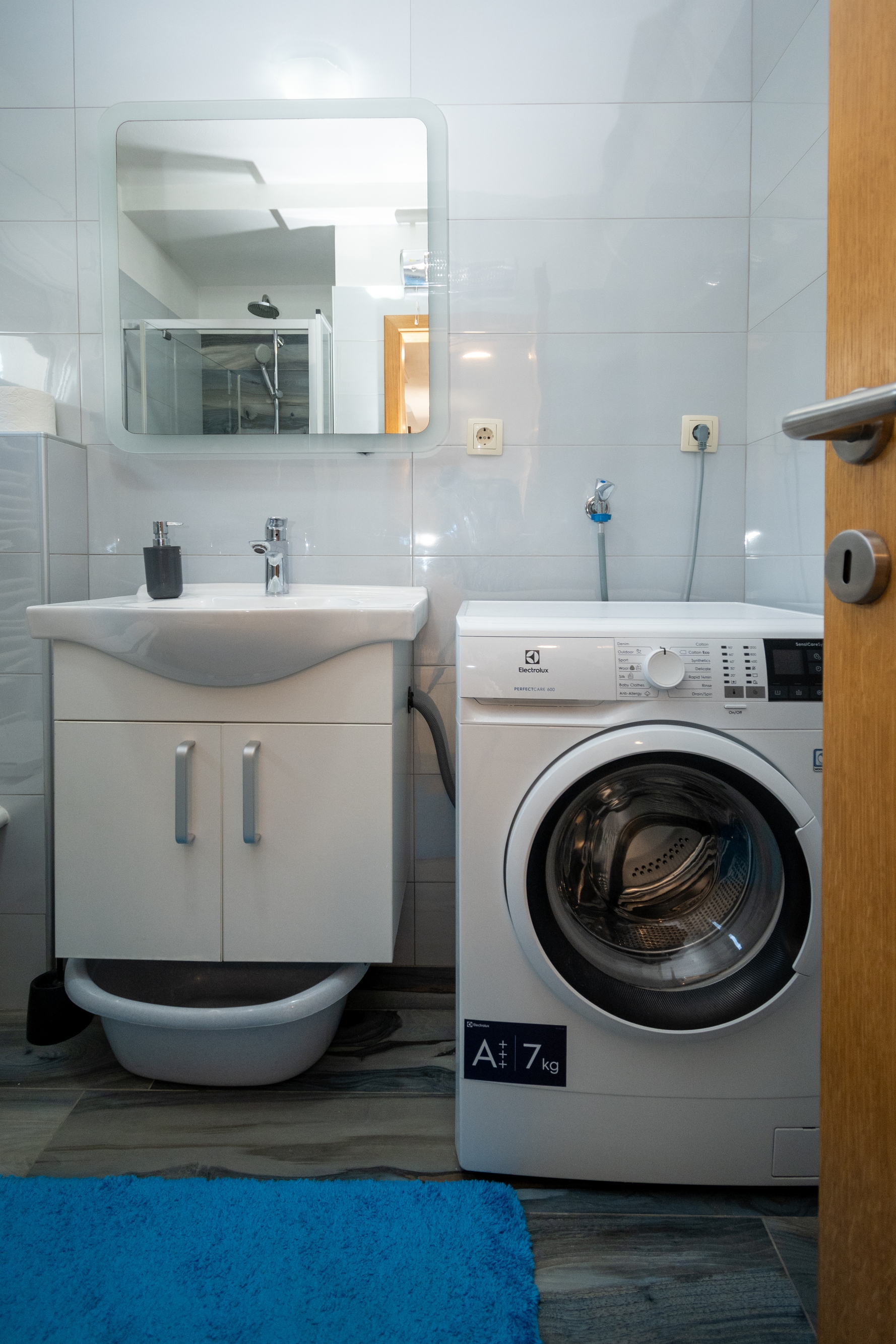 Three bedroom house with terrace and sea view Zadar  K