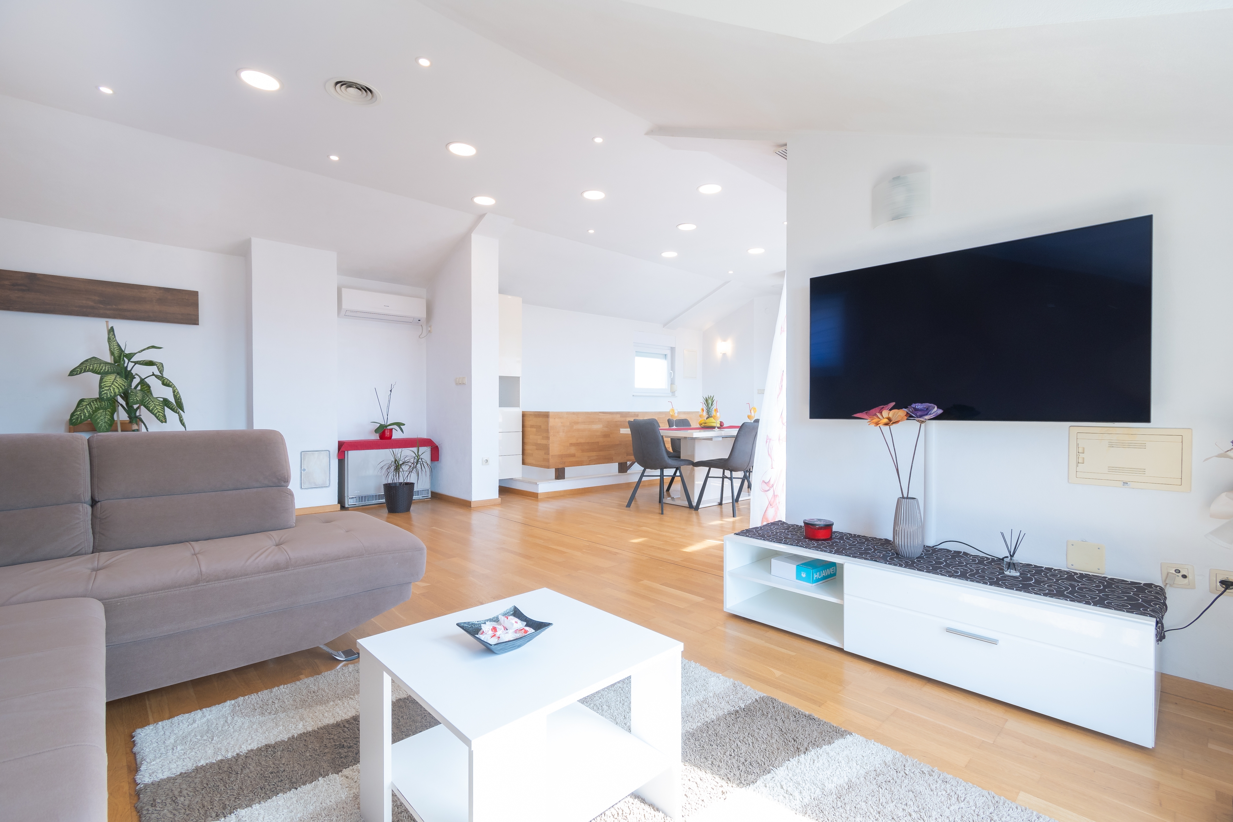 Three bedroom house with terrace and sea view Zadar  K