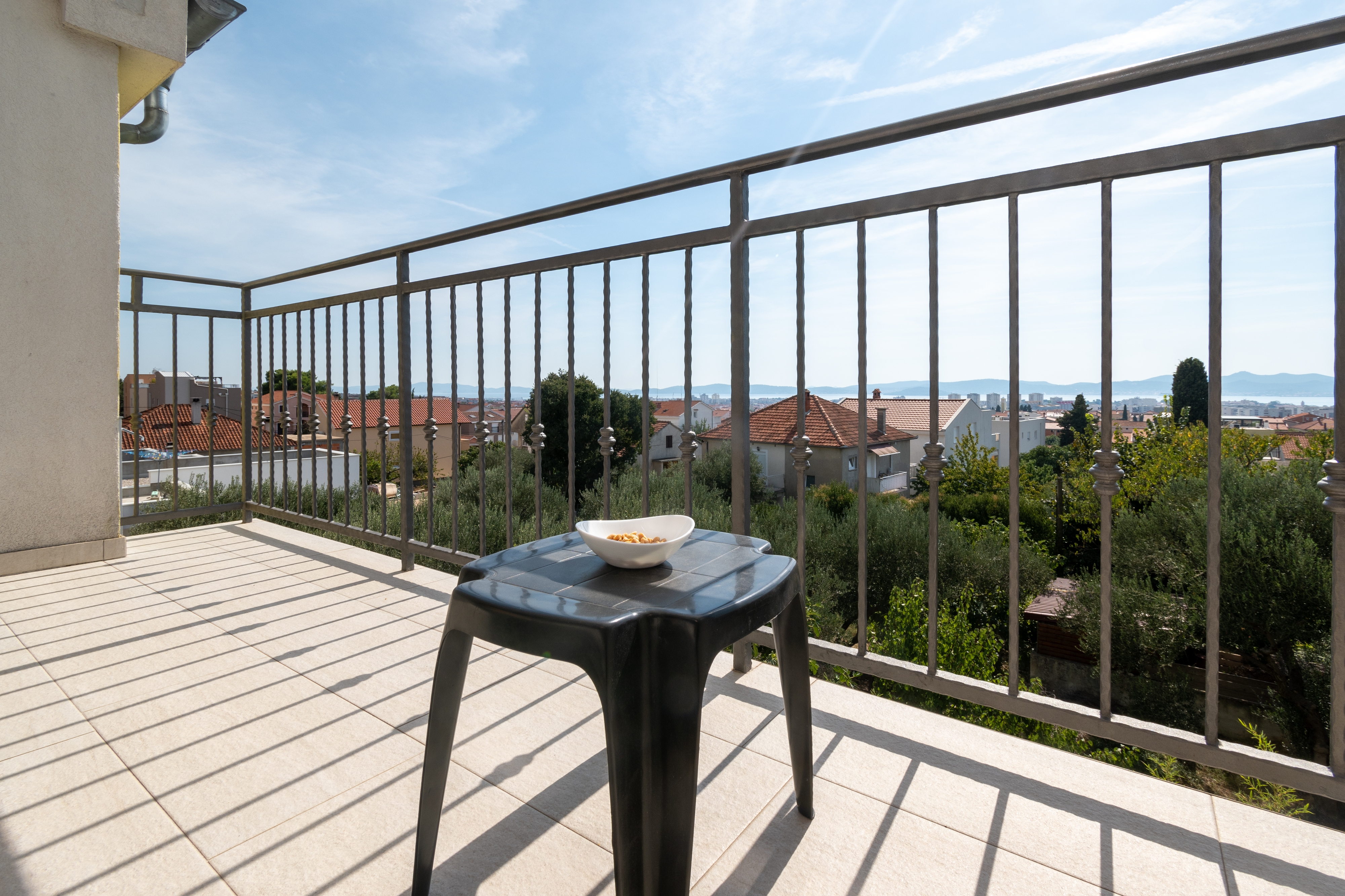 Three bedroom house with terrace and sea view Zadar  K